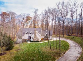 13711 Whiskey Creek Dr, Fort Wayne, IN 46814