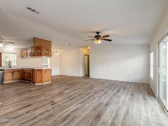 5th image of 6042 Dalford Rd