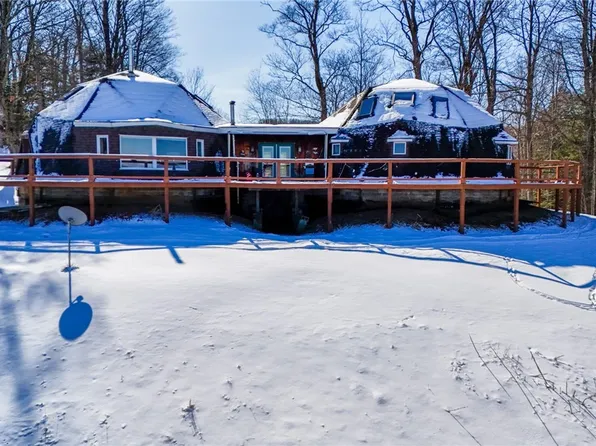 325 Mortz Rd, Mohawk, NY 13407