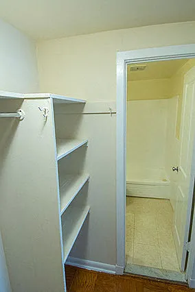 Dore Apartments — Photo 46
