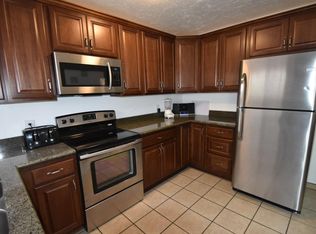 7773 S Mountain Estates Dr, Cottonwood Heights, UT 84121