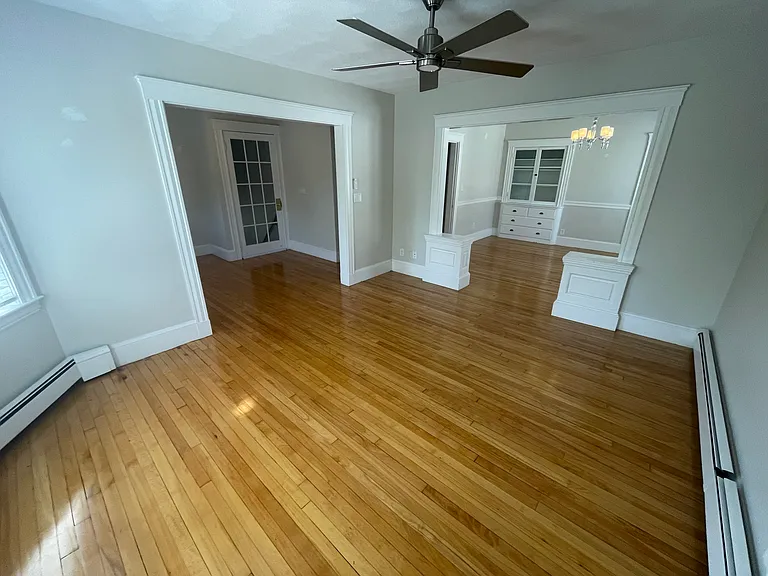 252 Brown St — Photo 4