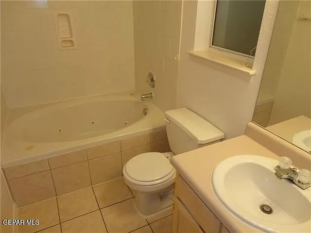5729 Green Castle Rd — Photo 16