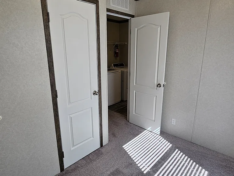 237 Magnolia Pl — Photo 16