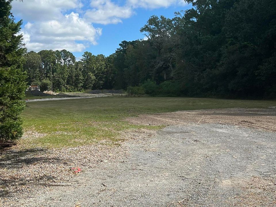 2nd image of 0 Hughes Rd