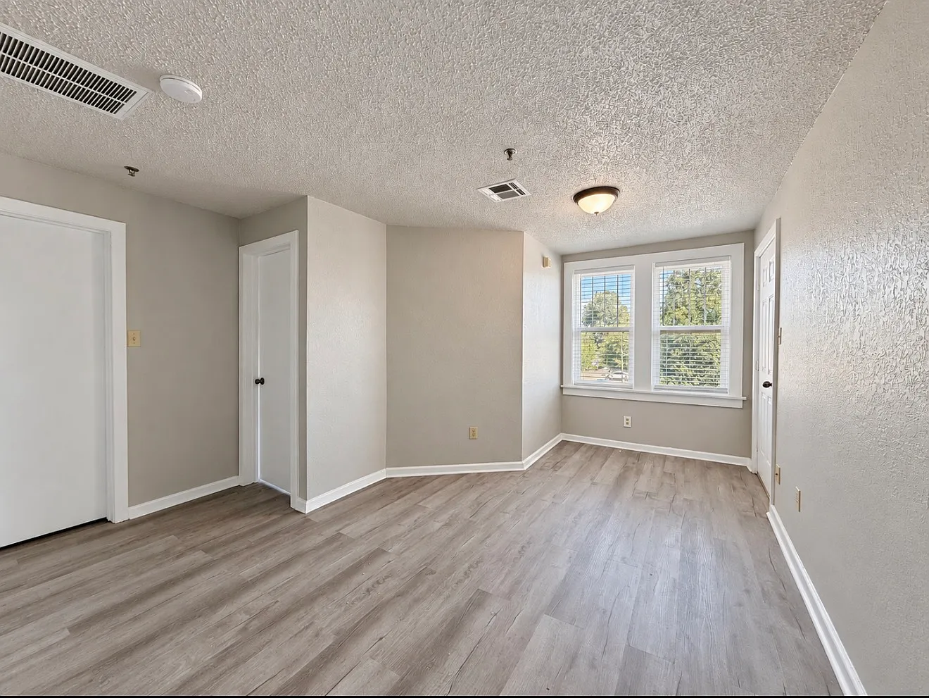 727 Culbertson Drive - 222 — Photo 1