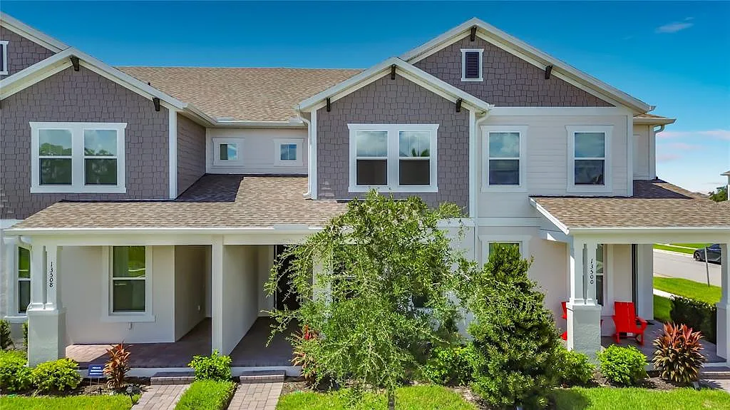 3 bed, 3.0 bath, 1955 sqft, $3,200 — Photo 1