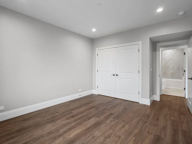 1036 Lake St #2N — Photo 19