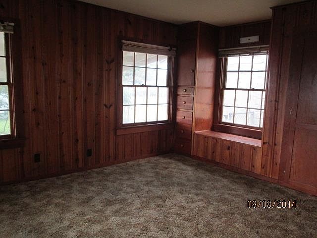 1st image of 504 W 48th St