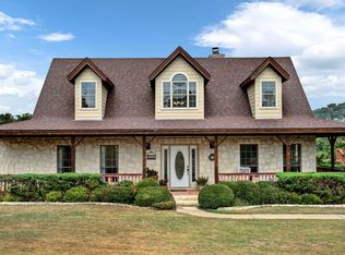 101 Running Spgs, Comfort, TX 78013