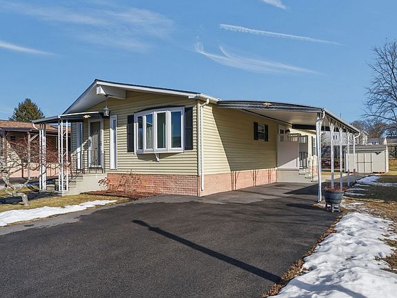 2nd image of 47 Castle Rd