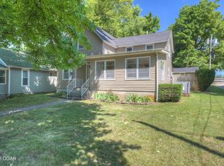 303 W Centennial Ave, Carthage, MO 64836