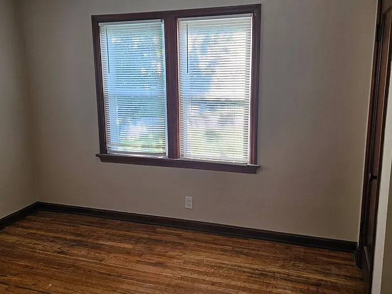 1636 Quendo Ave — Photo 23