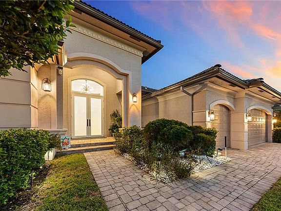 2nd image of 11064 Canary Island Ct