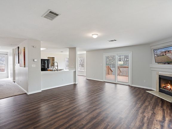 5th image of 10902 Jamie Glen Way