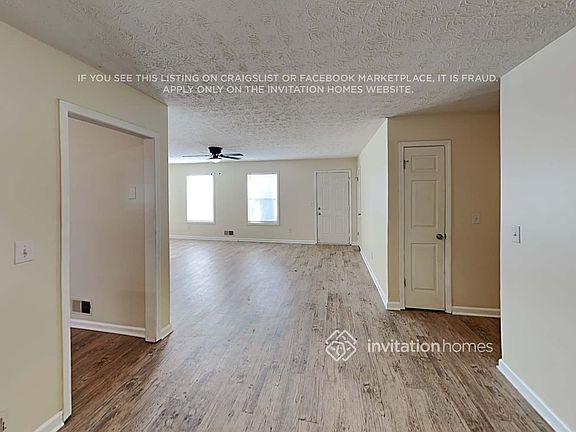 3rd image of 3026 Beaver Dr