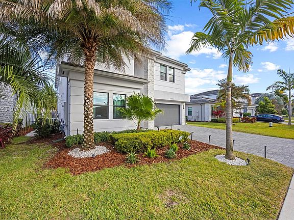 4th image of 17210 Blue Bayou Dr