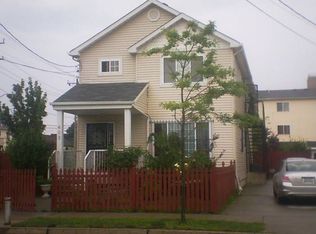 403 Beach 36th St, Far Rockaway, NY 11691