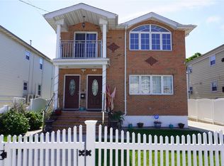 146-23 227th St, Springfield Gardens, NY 11413