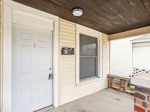 4th image of 273 Parkview Ave