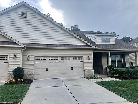 2nd image of 3534 Sainsbury Ln