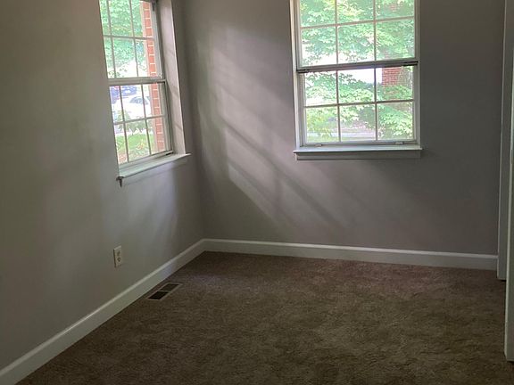 2nd image of 397 Charles St