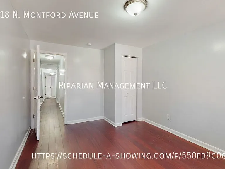 618 N Montford Ave — Photo 15