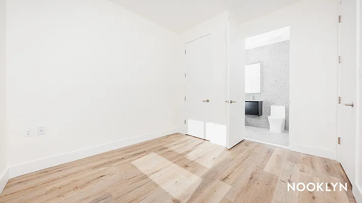 Rented by Nooklyn NYC LLC | media 34