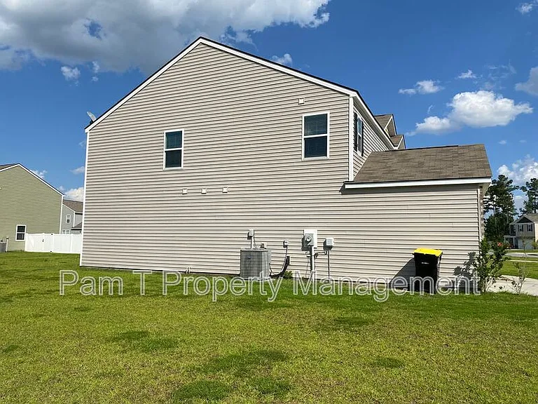 124 Troupe Dr — Photo 6