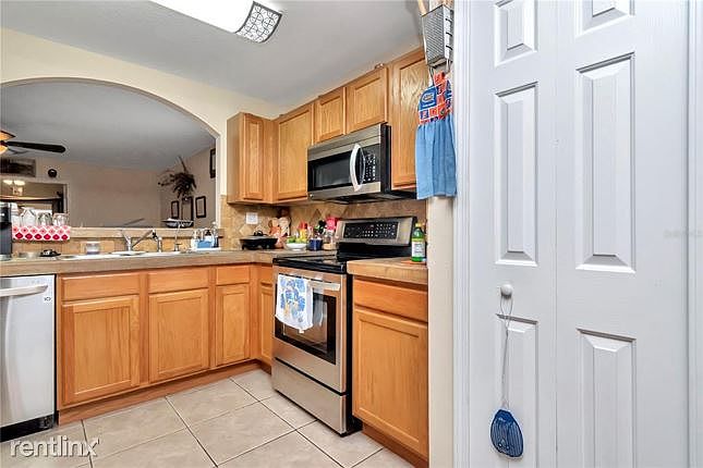 1st image of 702 N East St #129
