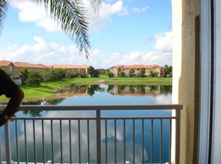 8590 SW 212th St APT 206, Cutler Bay, FL 33189