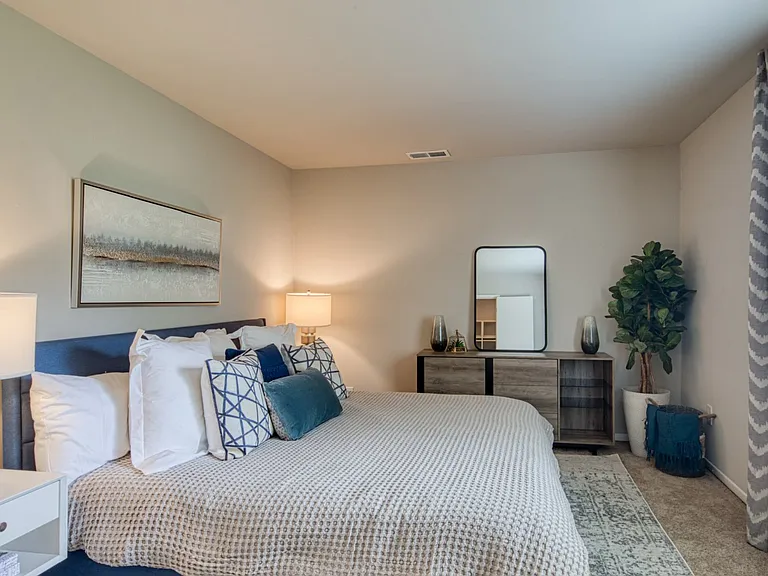 Large Master Bedrooms