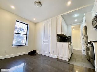 93 India St APT 1D, Brooklyn, NY 11222
