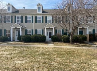 1667 Colonial St, Shakopee, MN 55379