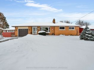 221 Warnica Rd, Barrie, ON L4N 3Z2