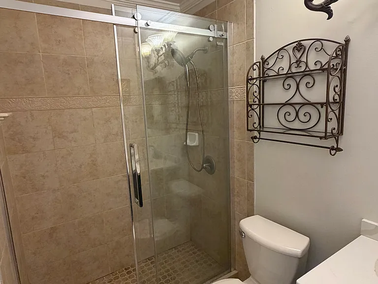 20 Sarahs Grove Ln — Photo 24