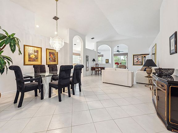 5th image of 12676 Coral Lakes Dr