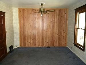 4th image of 826 Hinman St