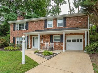 6706 Deland Ct, Springfield, VA 22152