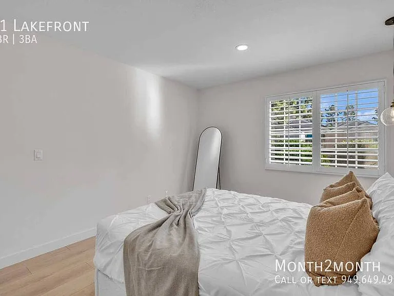 21 Lakefront — Photo 30