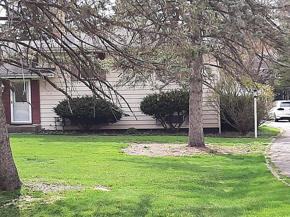 2nd image of 7S416 Plainfield Naperville Rd