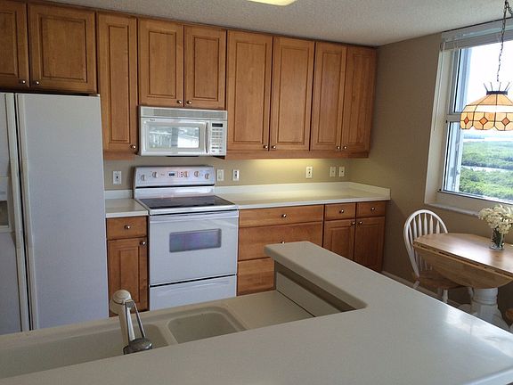 2nd image of 5049 N Highway A1a APT 1005