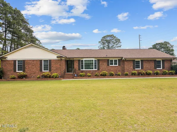 1830 L T Hardee Road, Greenville, NC 27858