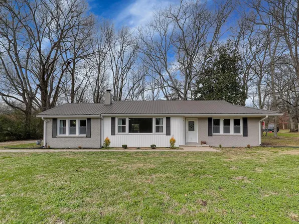 8793 Horton Hwy, College Grove, TN 37046