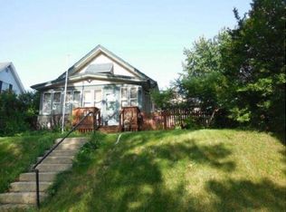 2054 S 77th St #2056, Milwaukee, WI 53219