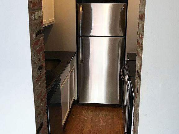 2nd image of 222 Church St #10778899