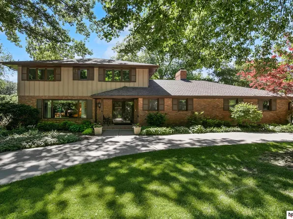 3821 S 42nd St, Lincoln, NE 68506