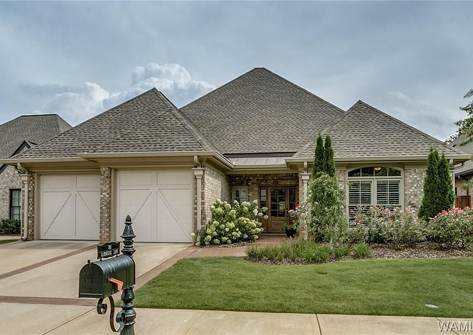 1st image of 741 Cambridge Ln