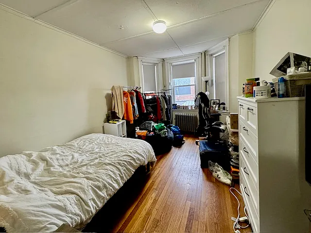 Building Photo - 1169 Boylston St #9