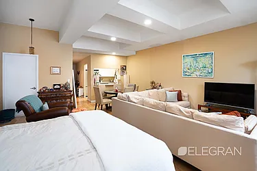 Rented by (Legacy) Elegran